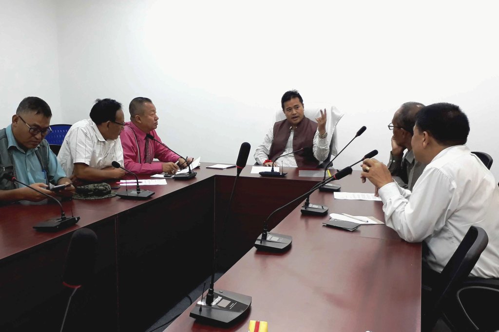 MIN BISWAJIT ASSURES OFFICE FOR EDITORS GUILD MANIPUR