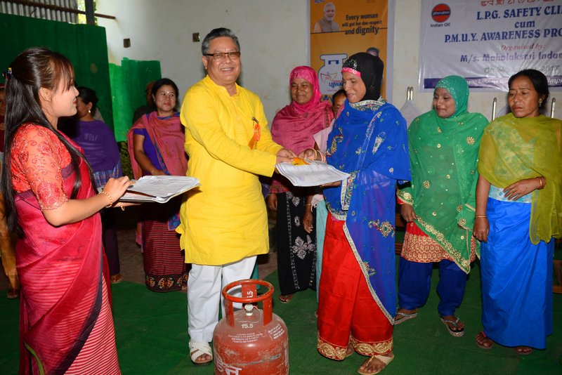 STEPS TAKEN TO CURB SALE OF LPG IN BLACK MARKET: MINISTER KARAM SHYAM