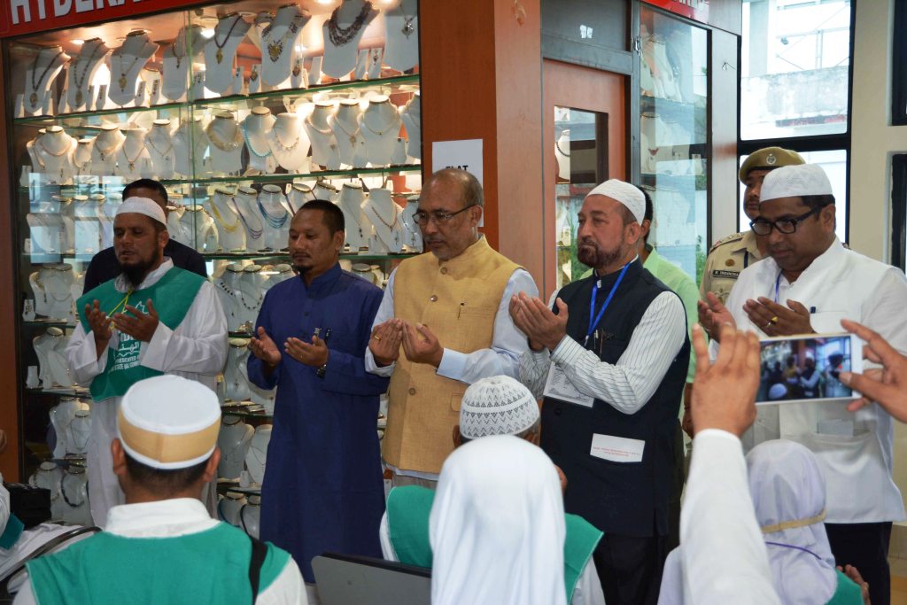 URGES TO MAKE ‘DUA’ FOR THE STATE DURING THEIR PILGRIMAGE
