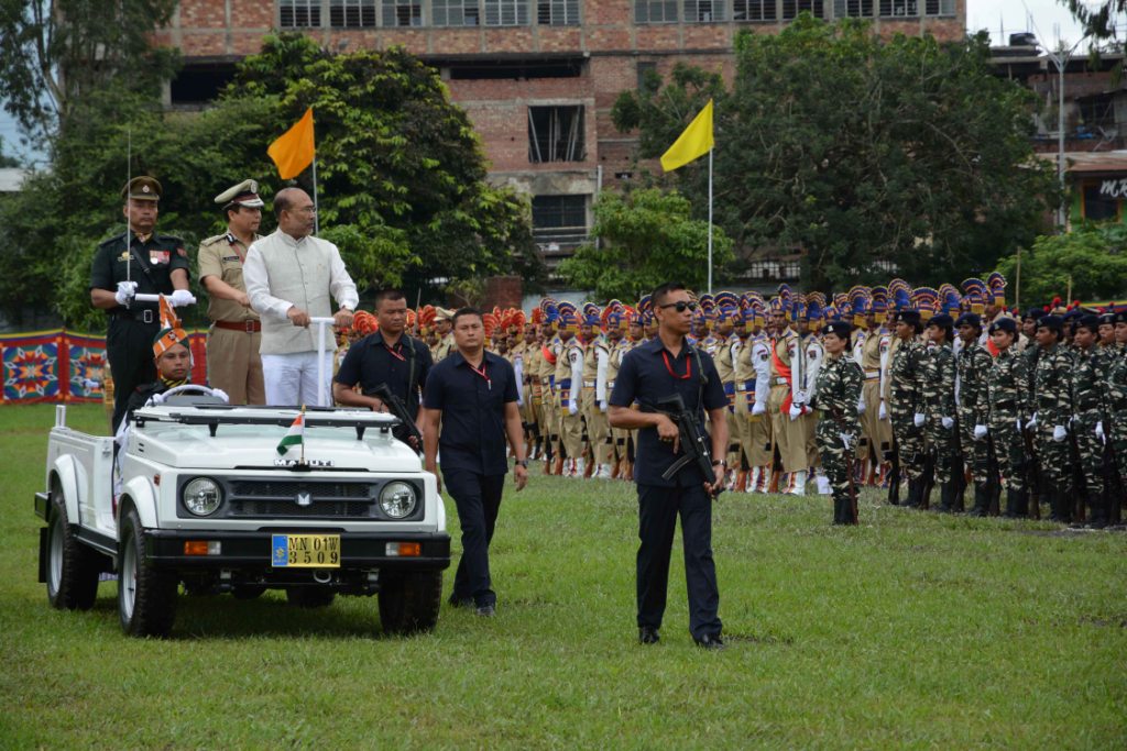 CM CALLS FOR PEACEFUL SETTLEMENT OF ISSUES IN HIS I-DAY SPEECH