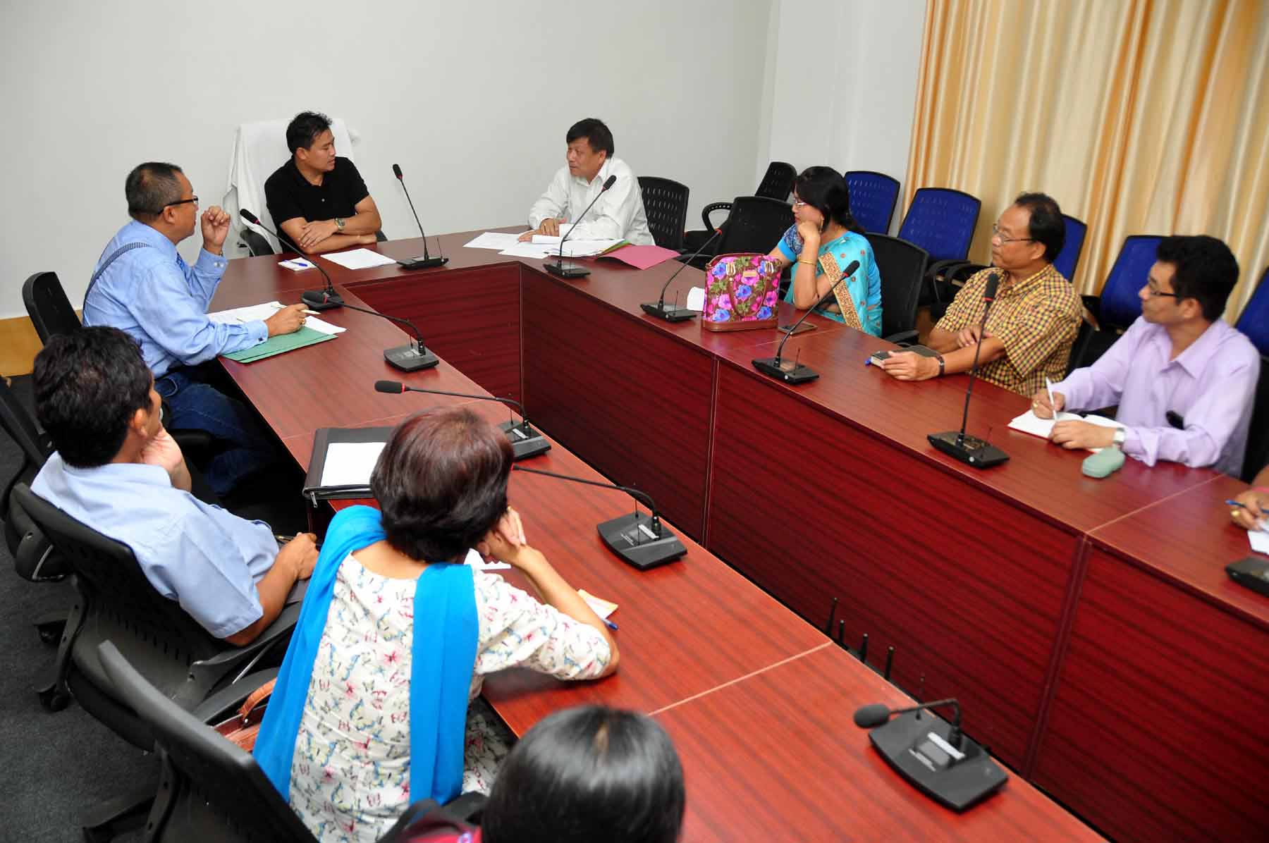 MIN BISWAJIT INSTRUCTS IPR AUTHORITIES TO INITIATE PROCESS TO SET UP DIO OFFICES IN ALL DISTRICTS