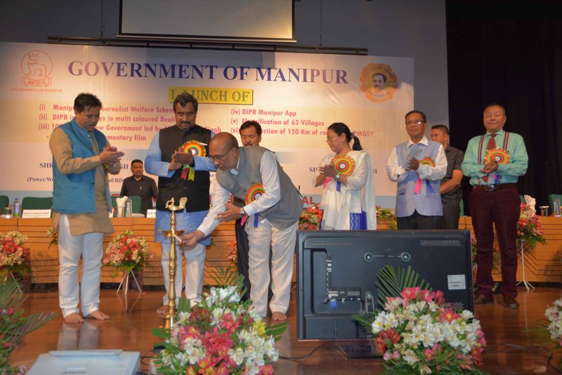 CM RELEASES 100 DAYS ACHIEVEMENTS AND INITIATIVES OF VARIOUS DEPARTMENTS  
LAUNCHES ‘DIPR MANIPUR APP’AND MSJWS
